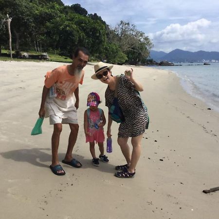 Отель Wild Pasir Panjang Pulau Tuba Экстерьер фото